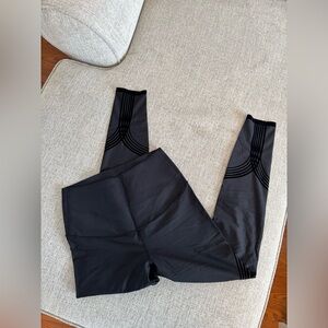 Fanka Body Sculpt Leggings 2.0 Reversible size 4